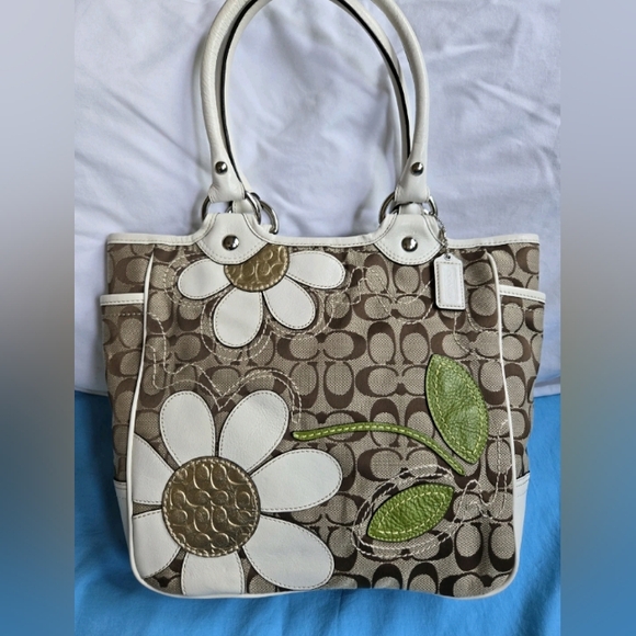 Y2K Coach F14724 Limited Edition Signature Bleecker Daisy Tote Bag - Picture 1 of 9